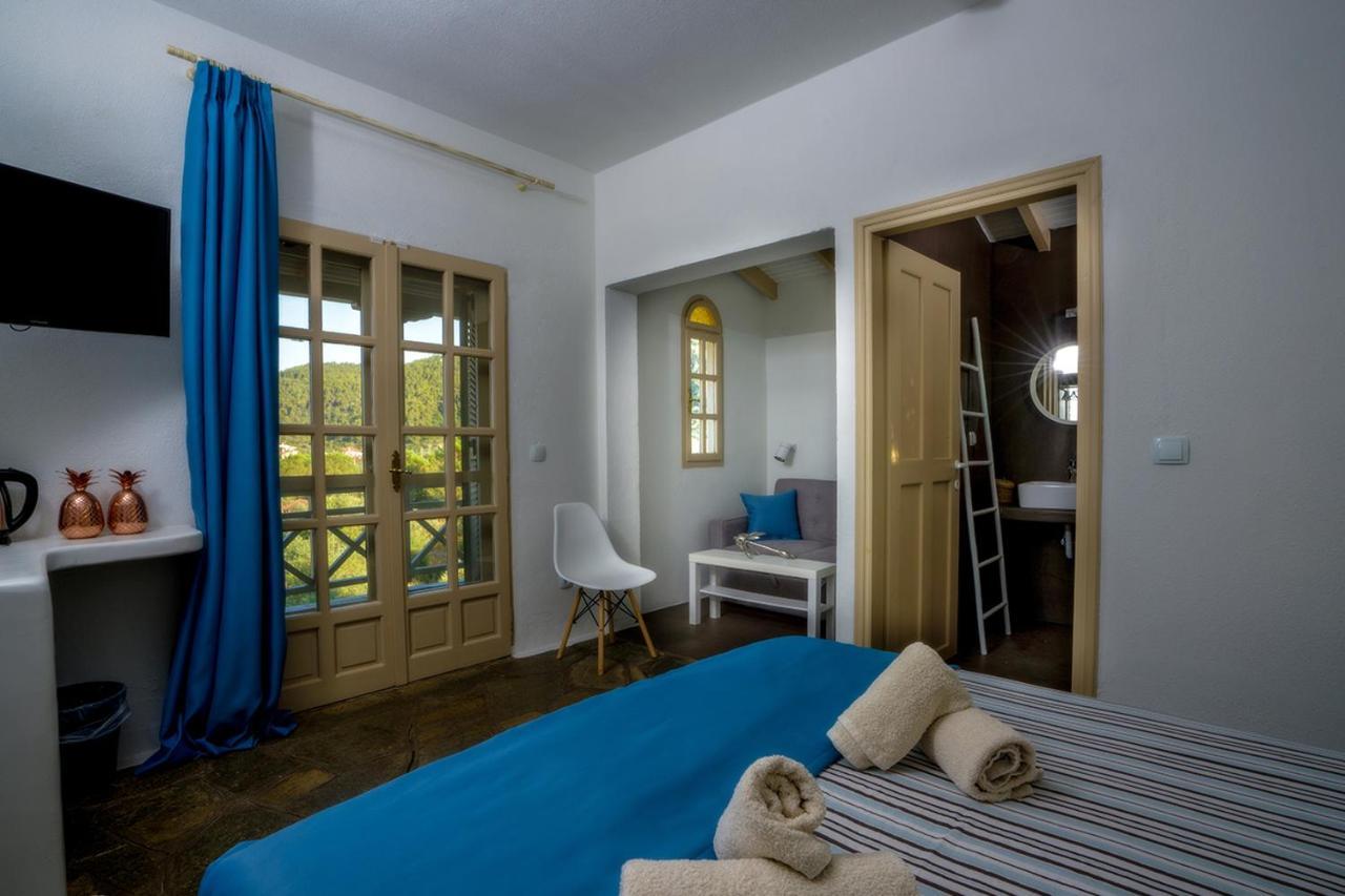Petra Mare Suites Vourvourou Eksteriør billede