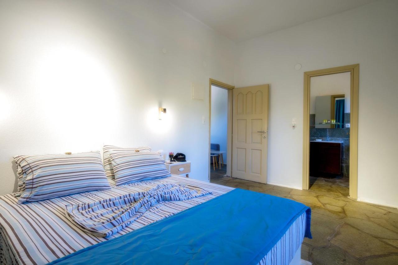 Petra Mare Suites Vourvourou Eksteriør billede