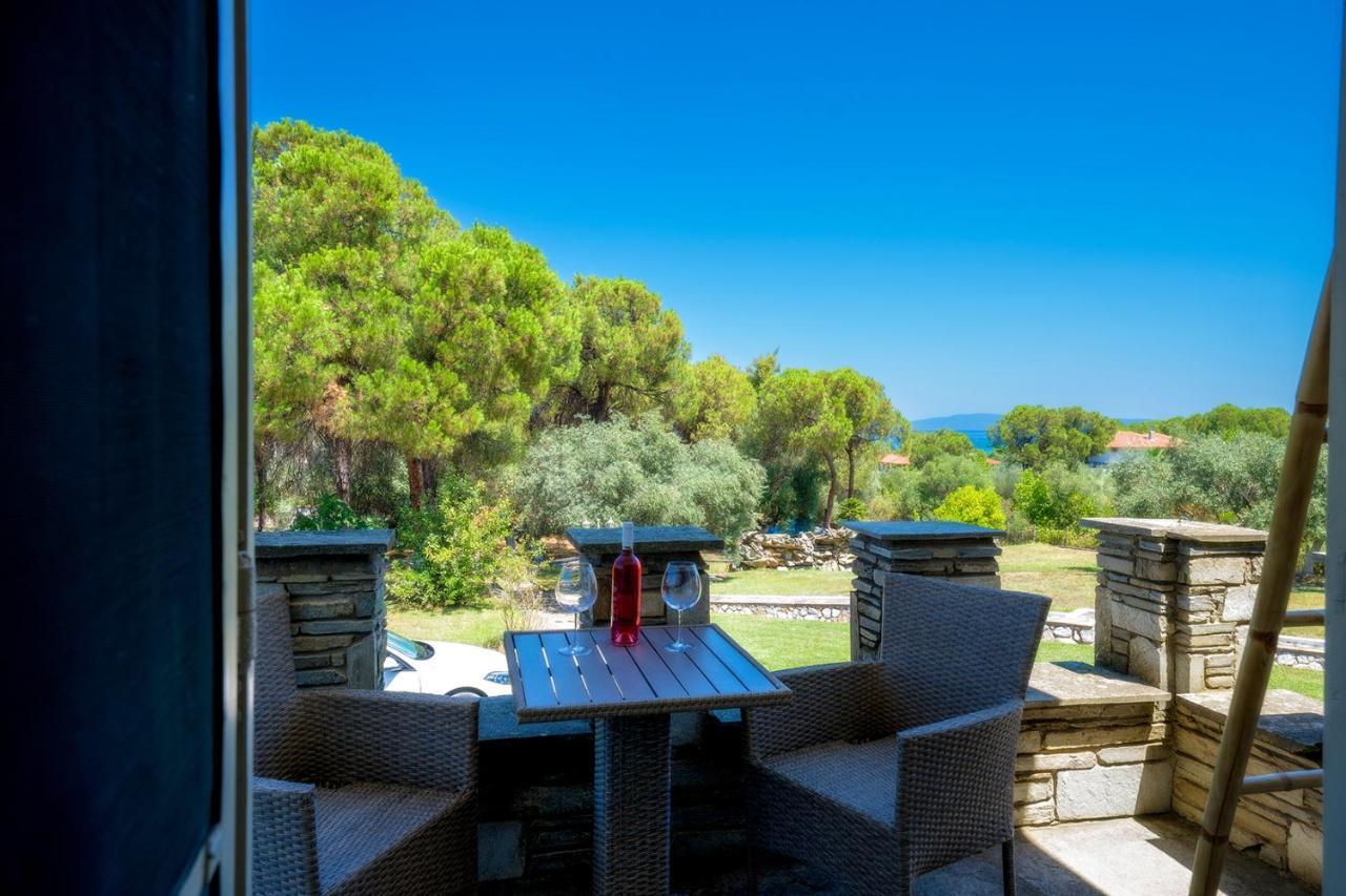 Petra Mare Suites Vourvourou Eksteriør billede