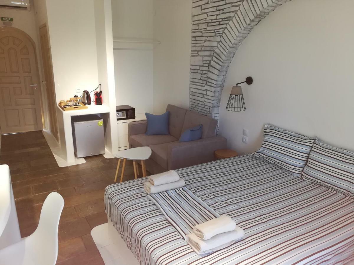 Petra Mare Suites Vourvourou Eksteriør billede