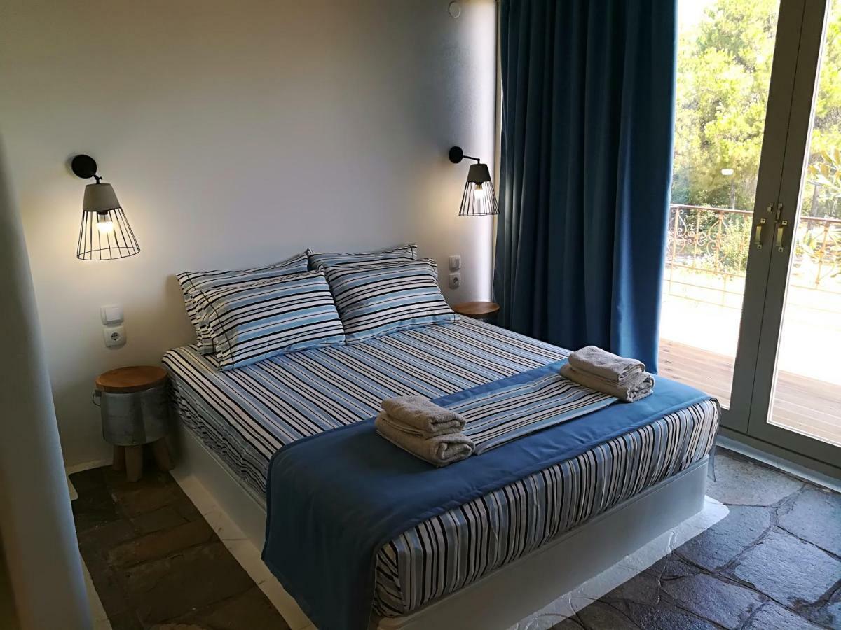 Petra Mare Suites Vourvourou Eksteriør billede